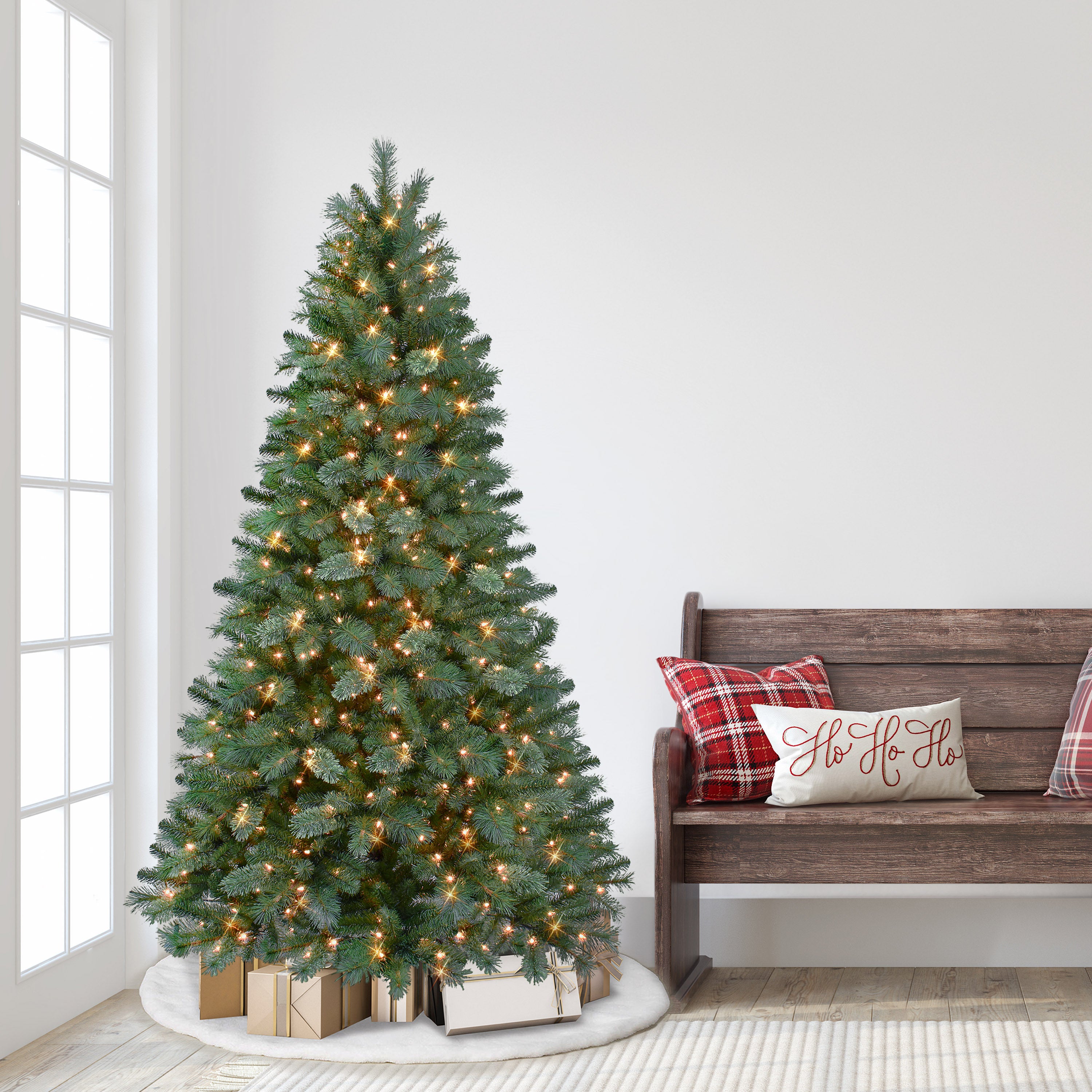 6.5ft Pre-Lit Teton Pine Tree